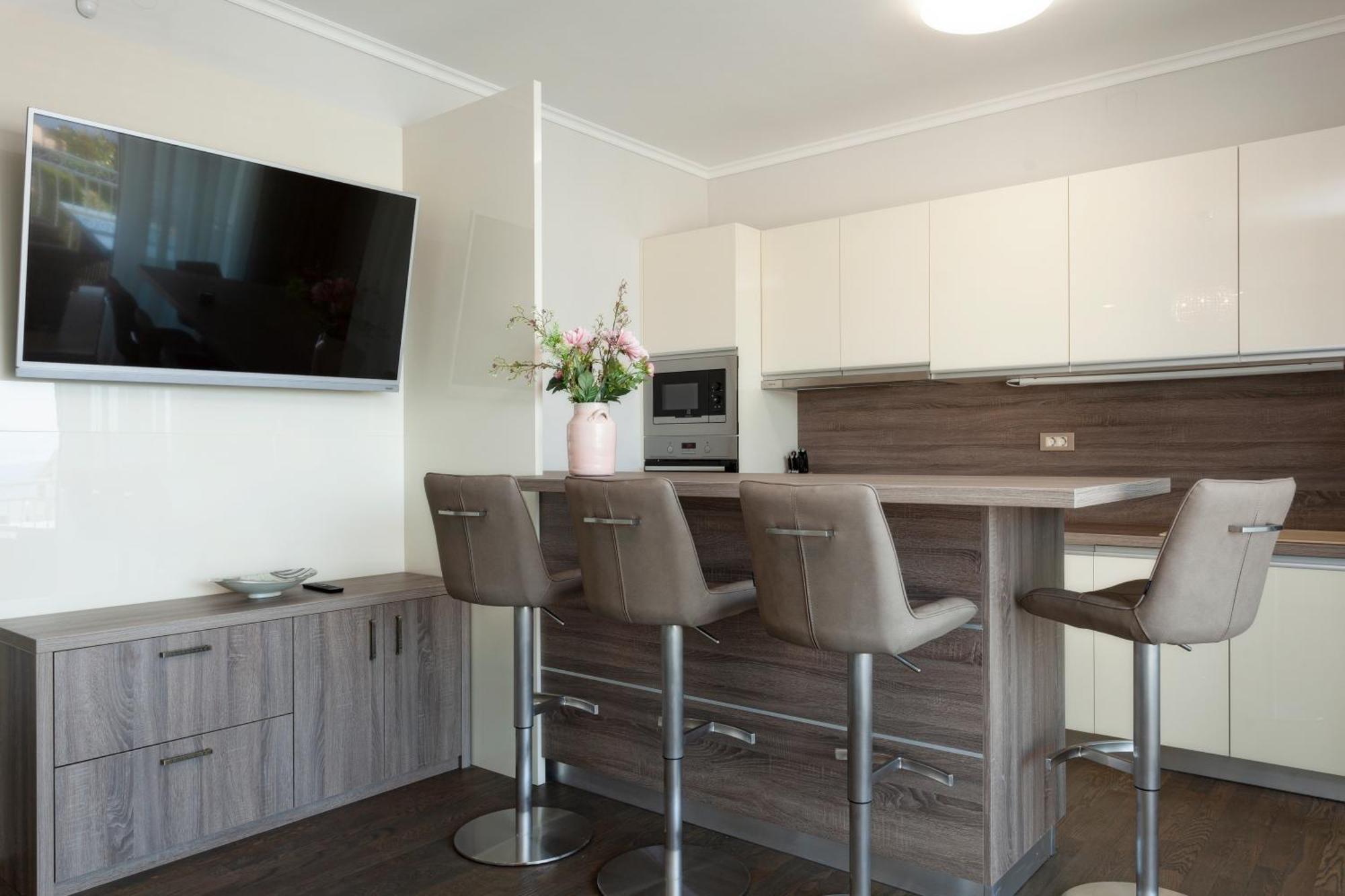 Deluxe Apartments Vila Carissa Малинска Стая снимка
