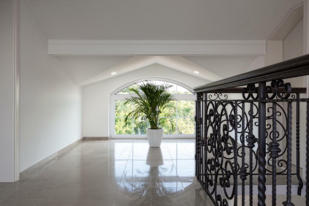Deluxe Apartments Vila Carissa Малинска Екстериор снимка